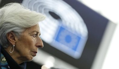 Lagarde’dan enflasyonla gayret vurgusu