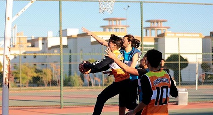 29 Ekim Cumhuriyet Bayramı Sokak Basketbol Turnuvasında Şampiyonlar Muhakkak Oldu