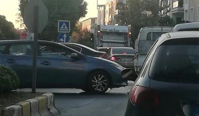 Efeler’de çöp toplama saatleri trafik akışına mahzur oluyor